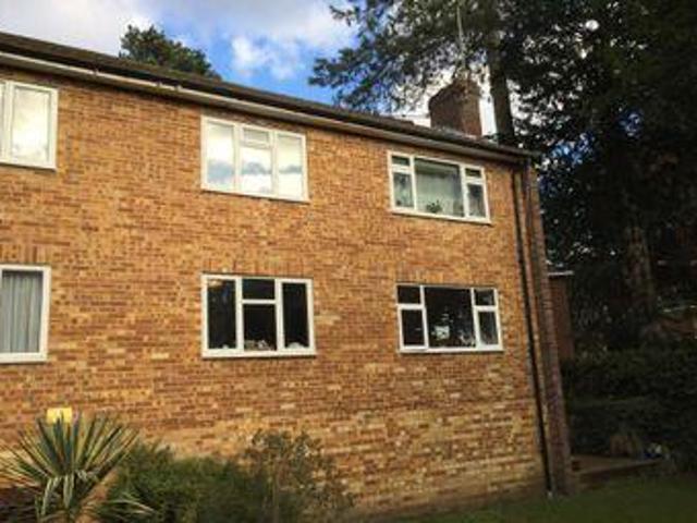 House for sale in Little Stanmore, Greater London
