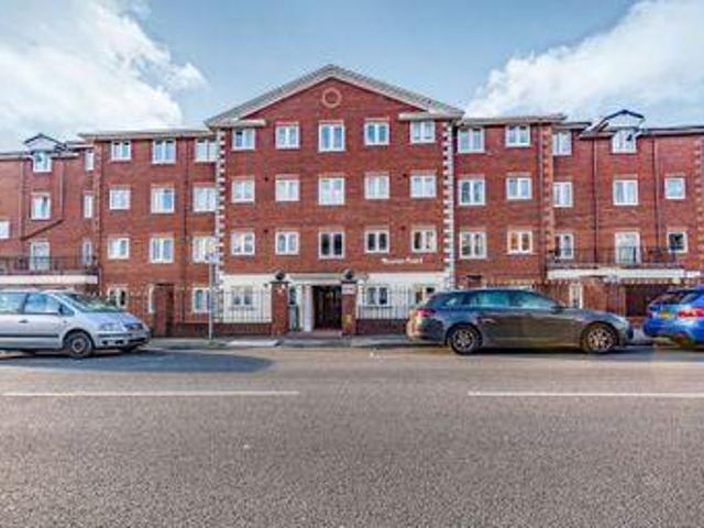 House for sale in Hillview, Surrey