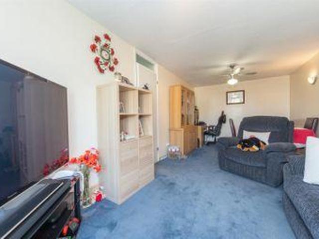 House for sale in Dunstable, Bedfordshire