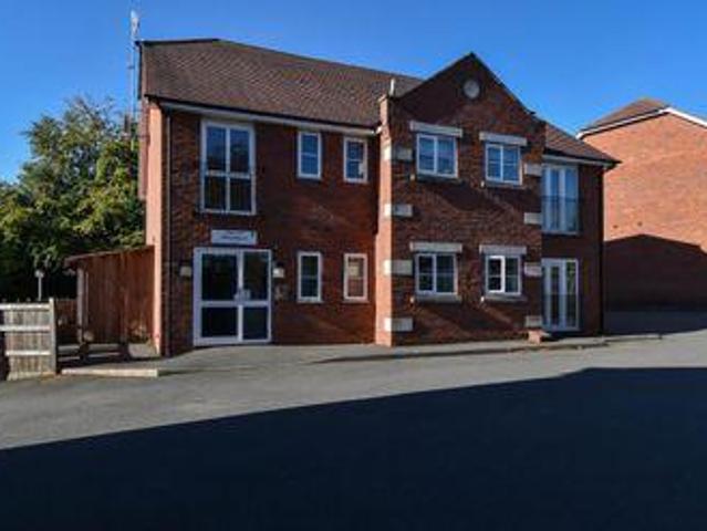 House for sale in Bromsgrove, Worcestershire