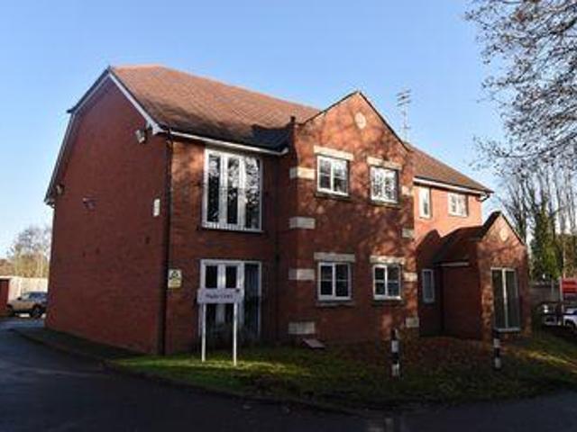 House for sale in Bromsgrove, Worcestershire