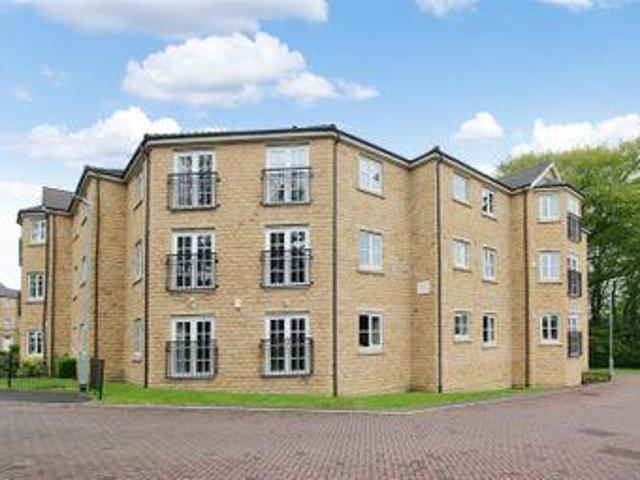 House for sale in Halifax, West Yorkshire