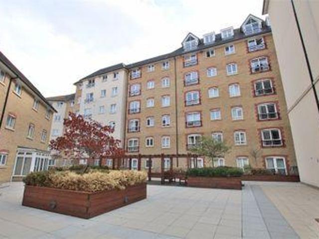 House for sale in Northampton, Northamptonshire