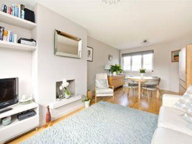 House for sale in Twickenham, Greater London