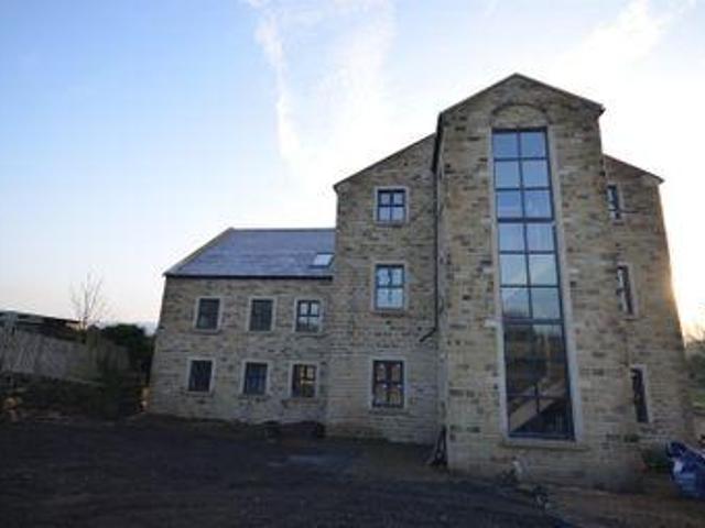 House for sale in Halifax, West Yorkshire