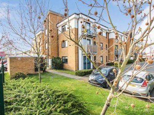 House for sale in South Ockendon, Essex