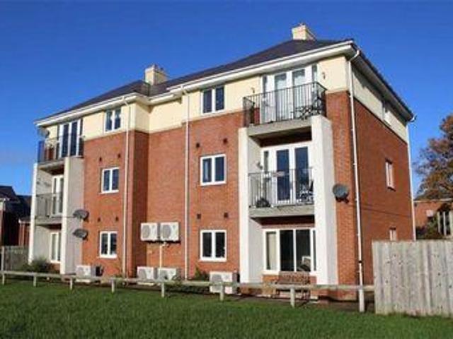 House for sale in Higher Bartle, Lancashire