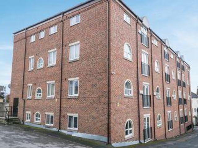 House for sale in Heckmondwike, West Yorkshire
