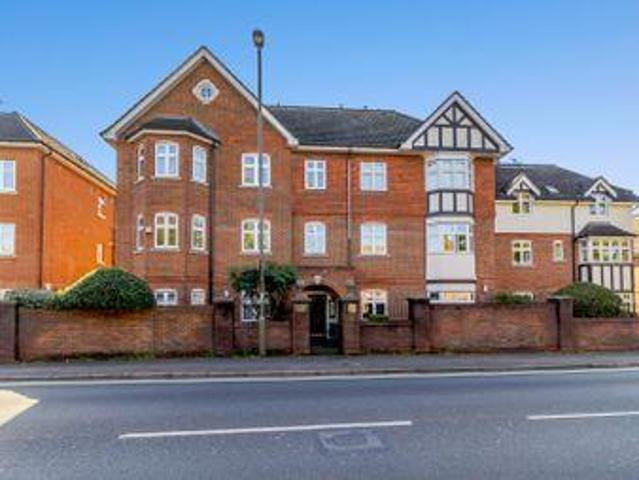House for sale in Weybridge, Elmbridge