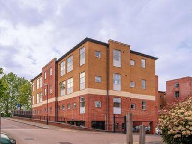 House for sale in Feckenham, City Of Bristol