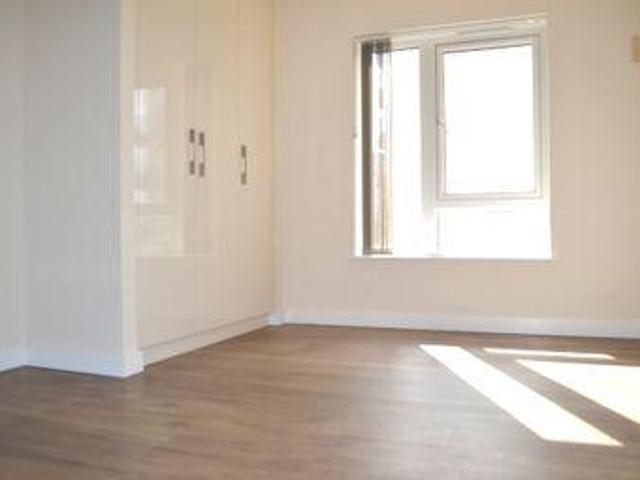 House for sale in Edgware, Greater London