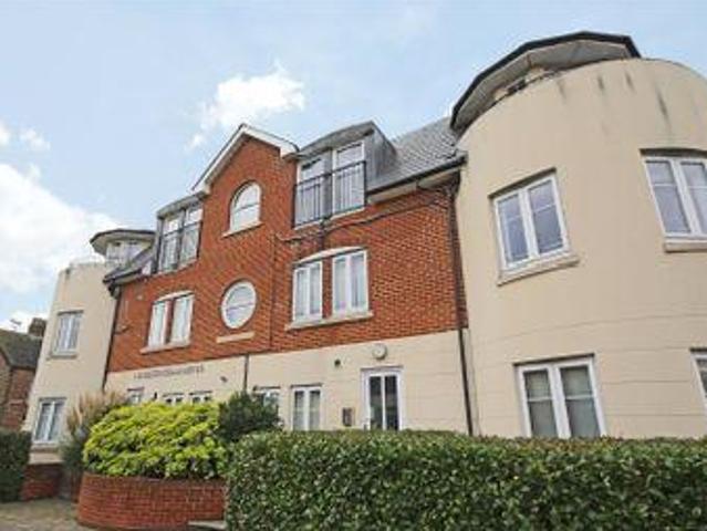 House for sale in Row Town, Surrey