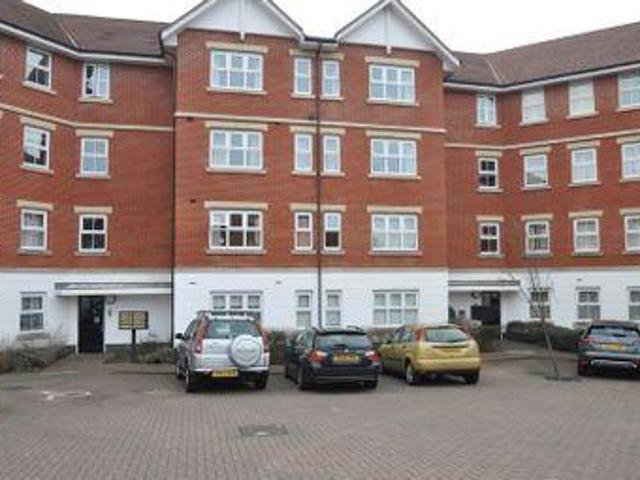 House for sale in Aldershot, Hampshire