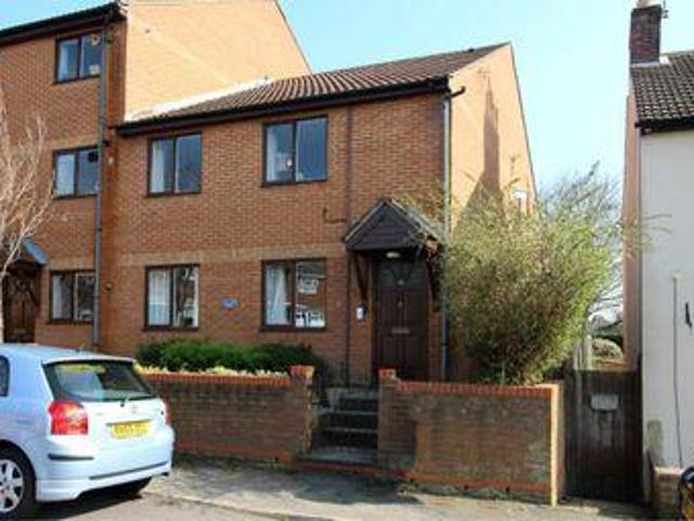 House for sale in Aldershot, Hampshire