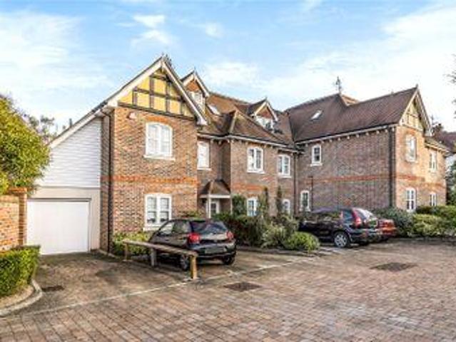 House for sale in Bushey
