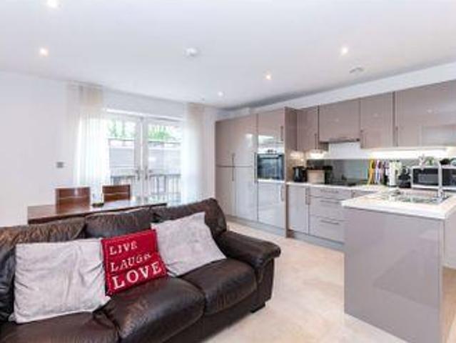 House for sale in Bushey, Hertsmere