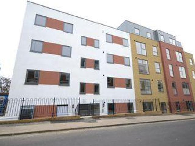 House for sale in Aldershot, Hampshire