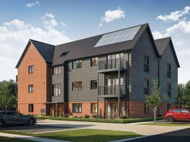 House for sale in Perryfields, West Sussex