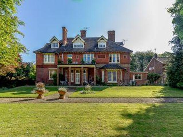 House for sale in Westborough, Surrey
