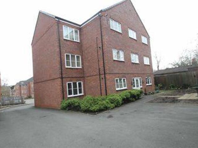 House for sale in Halesowen, West Midlands