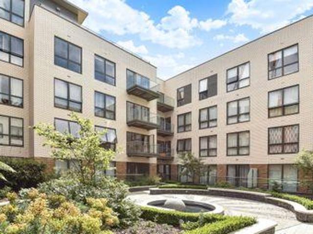 House for sale in Twickenham, Greater London