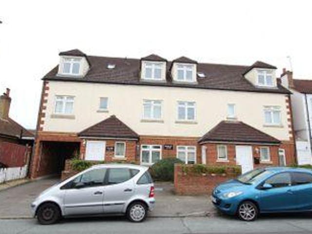 House for sale in Worcester Park, Greater London