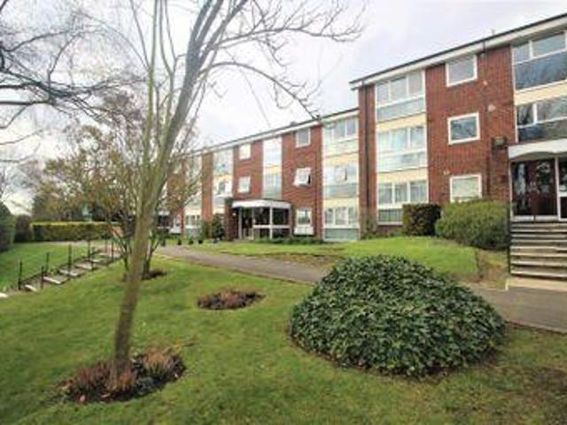 House for sale in Edgware, Greater London