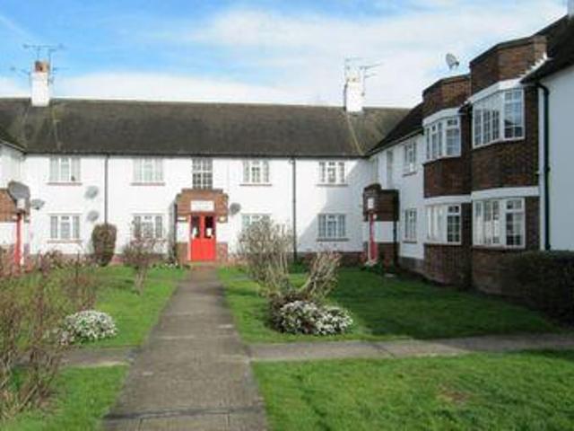 House for sale in Iver