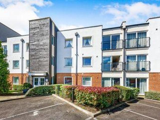 House for sale in Pachesham Park, Surrey