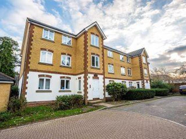 House for sale in Hillview, Surrey