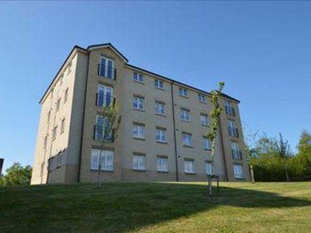 House for sale in Airdrie, Scotland