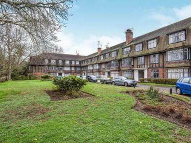 House for sale in Twickenham, Greater London