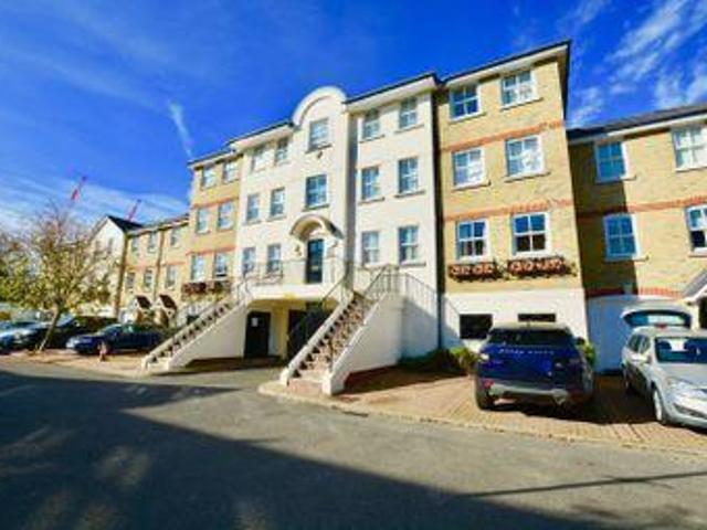 House for sale in Twickenham, Greater London