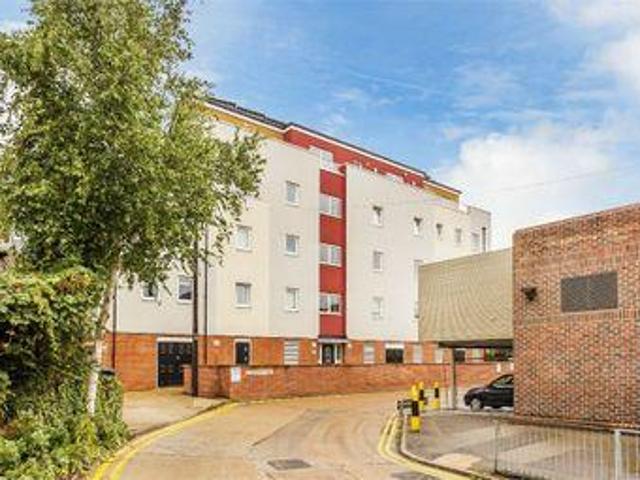 House for sale in Walton-on-Thames, Surrey