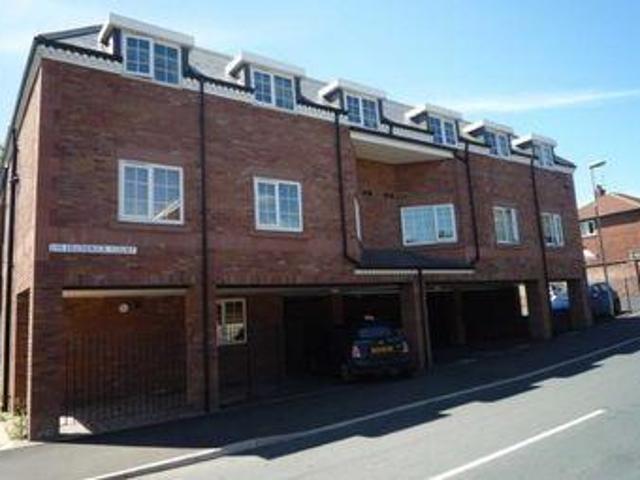 House for sale in Greenheys, Greater Manchester