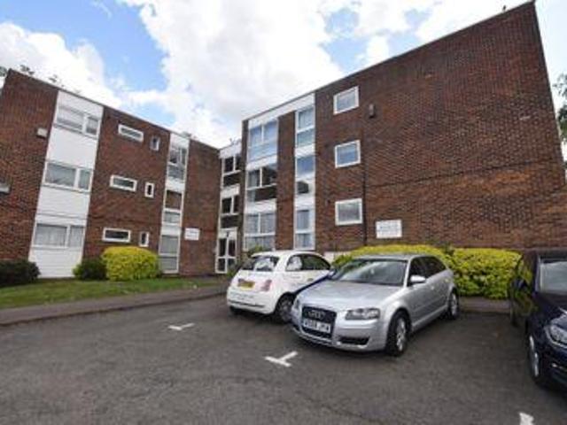 House for sale in Bushey