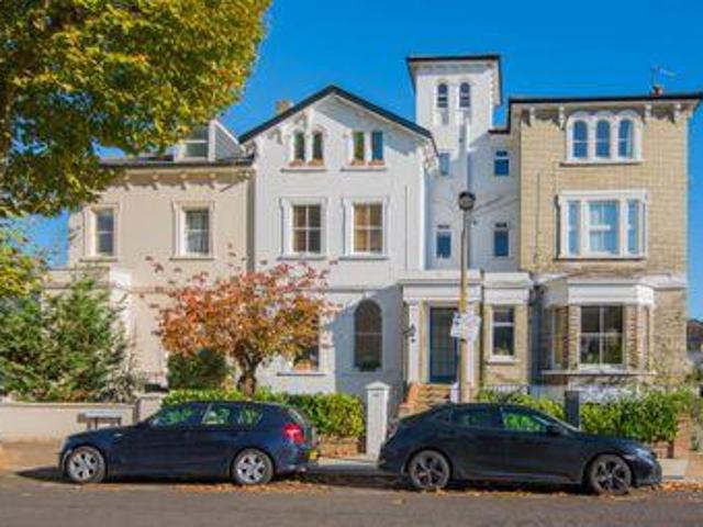House for sale in Twickenham, Greater London