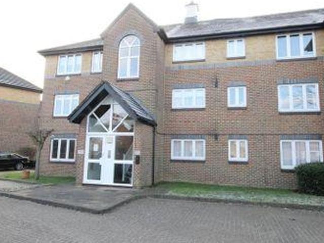 House for sale in Worcester Park, Greater London