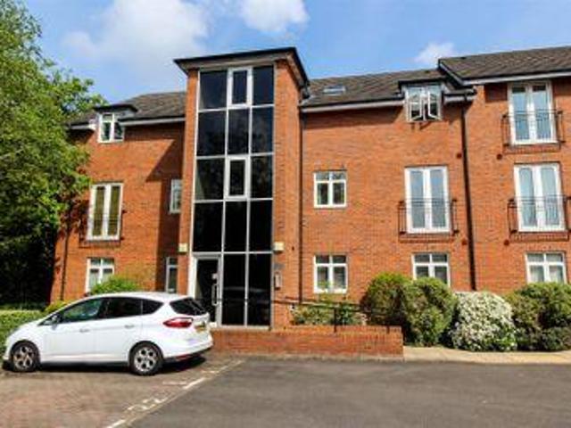 House for sale in Green Close, Warwickshire