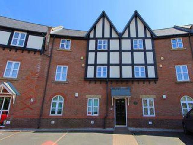 House for sale in Widnes