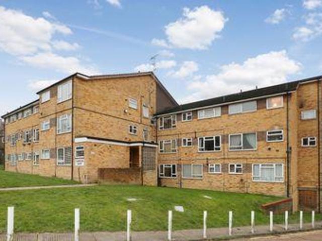 House for sale in Hillview, Surrey