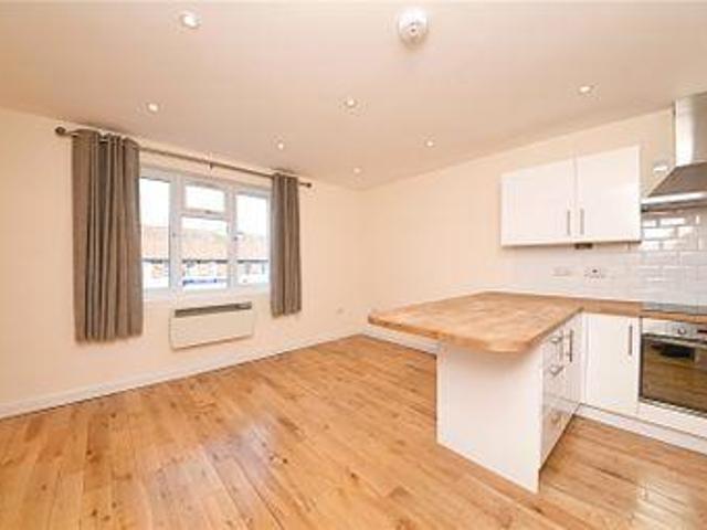 House for sale in Potters Bar, Hertfordshire