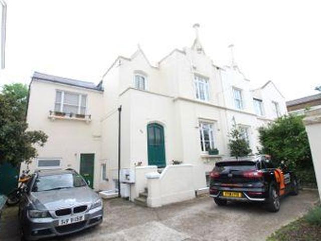 House for sale in Gravesend, Gravesham