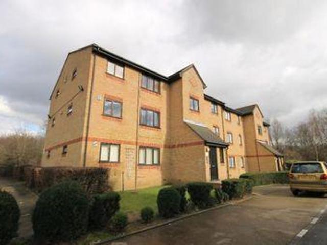 House for sale in Northolt, Greater London