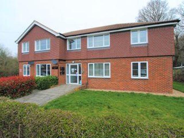House for sale in Hillview, Surrey