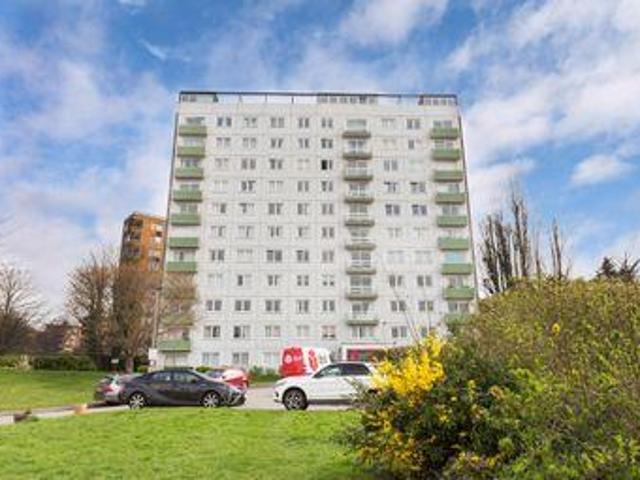 House for sale in Kingston Upon Thames, Greater London