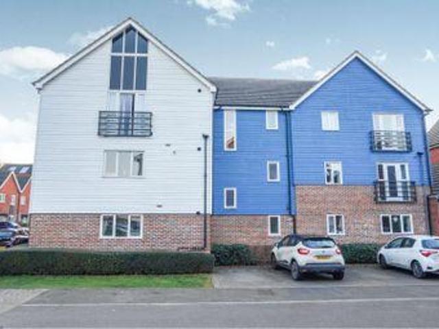 House for sale in Oad Street, Kent