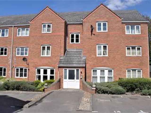 House for sale in Camp Hill, Warwickshire
