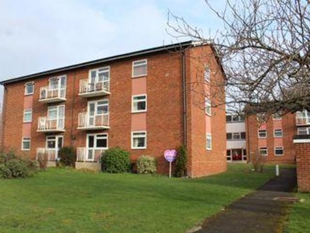 House for sale in Aldershot, Hampshire