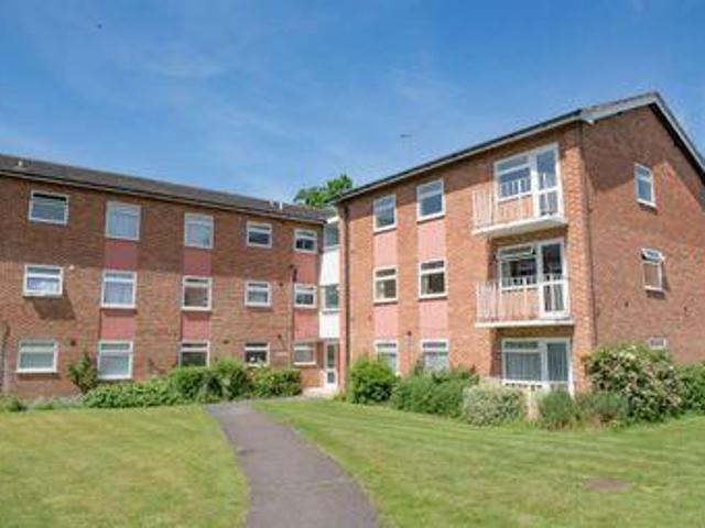 House for sale in Aldershot, Hampshire